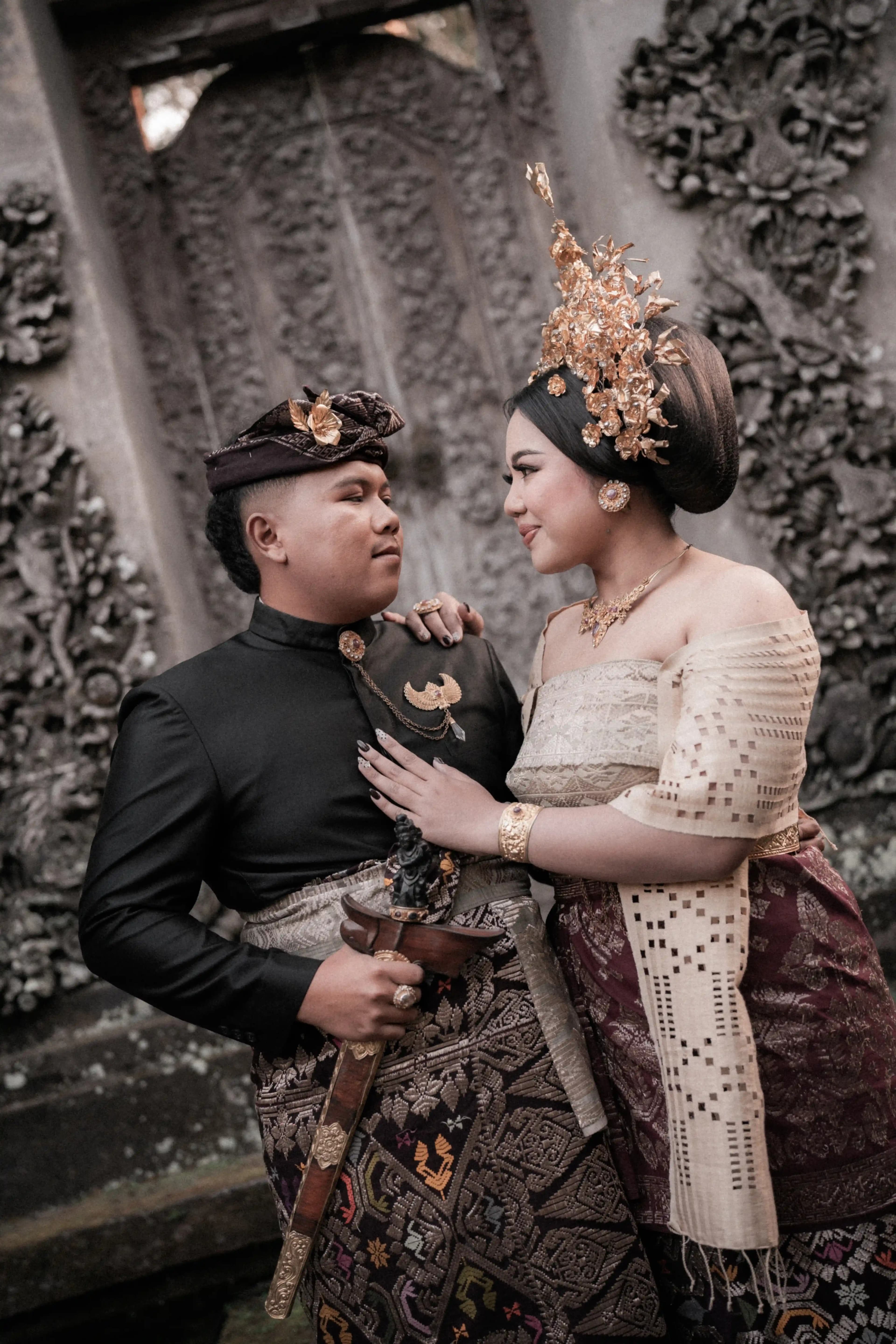 Momen Krisna dan Harina 6